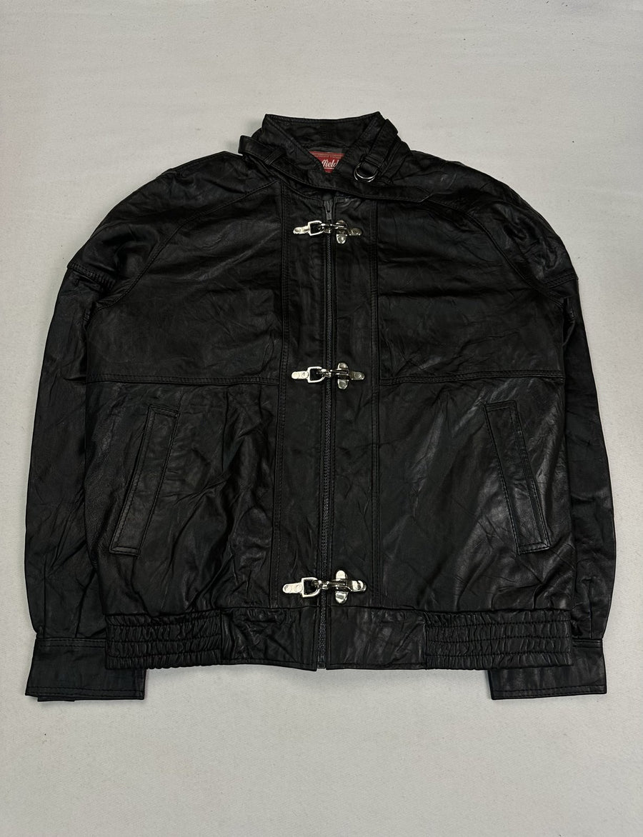 Black leather jacket in size L with a D-ring at the collar