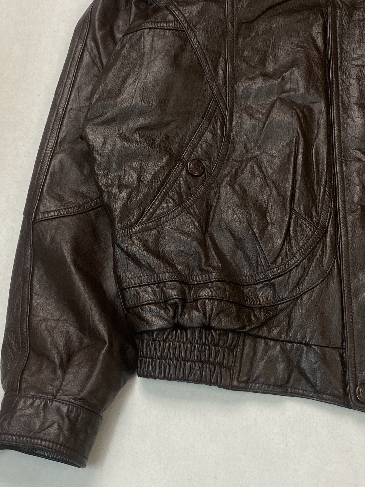 Size XXL harrington in brown real leather with a 26 inch chest