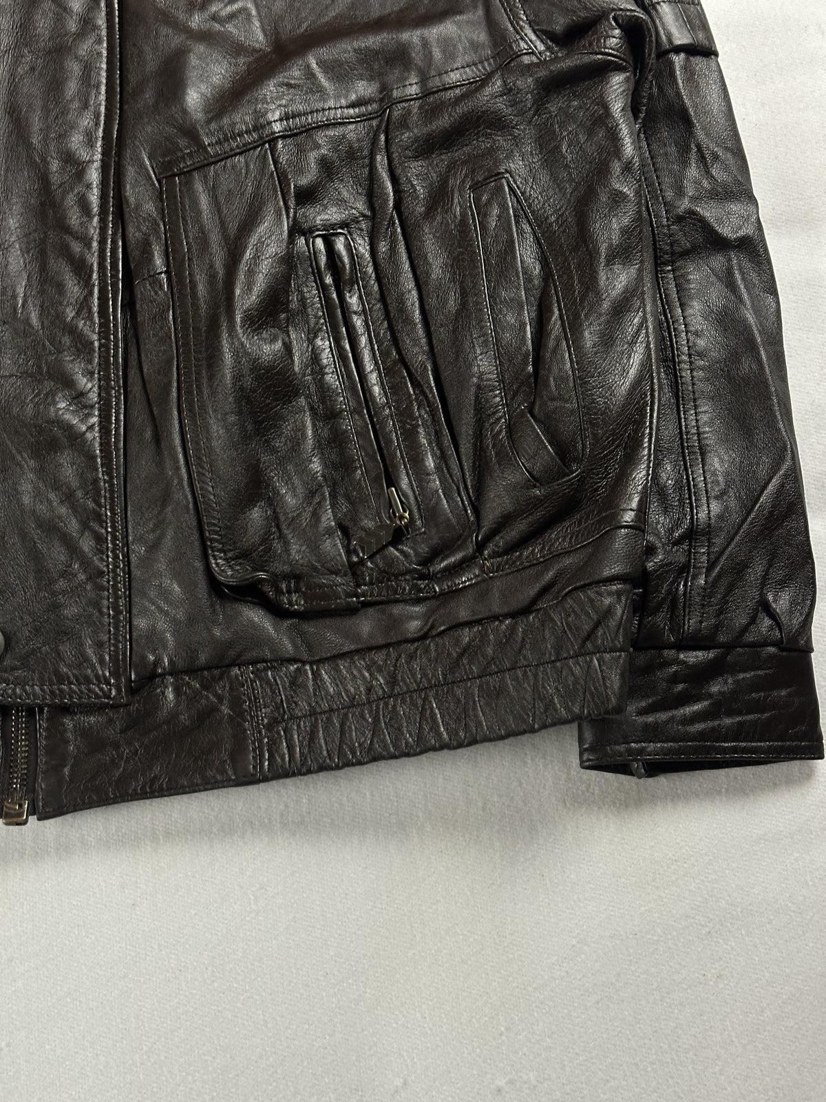 Brown leather field jacket in very good condition, shown in size XL