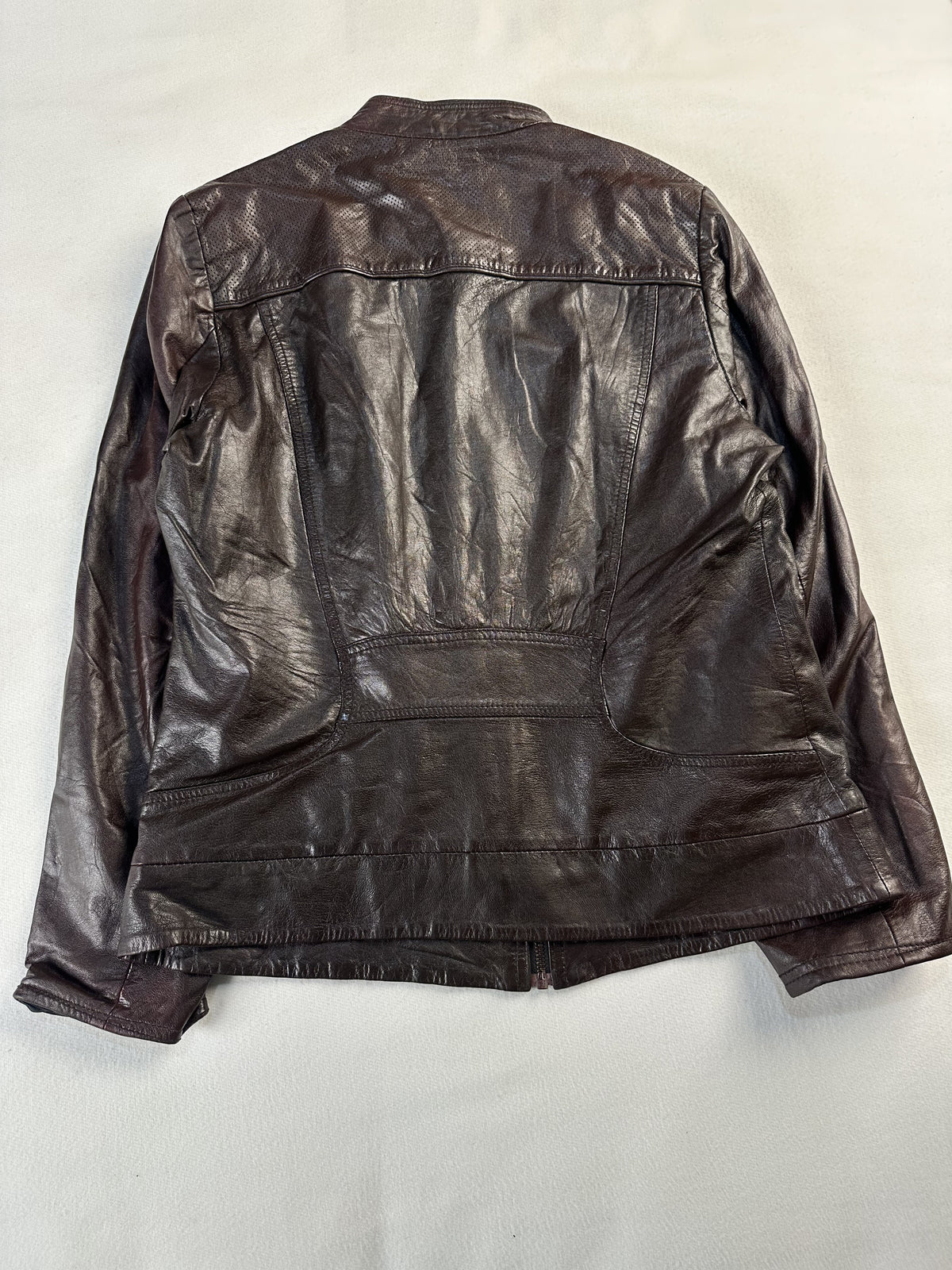 Quilted side panel on the brown leather cafe racer