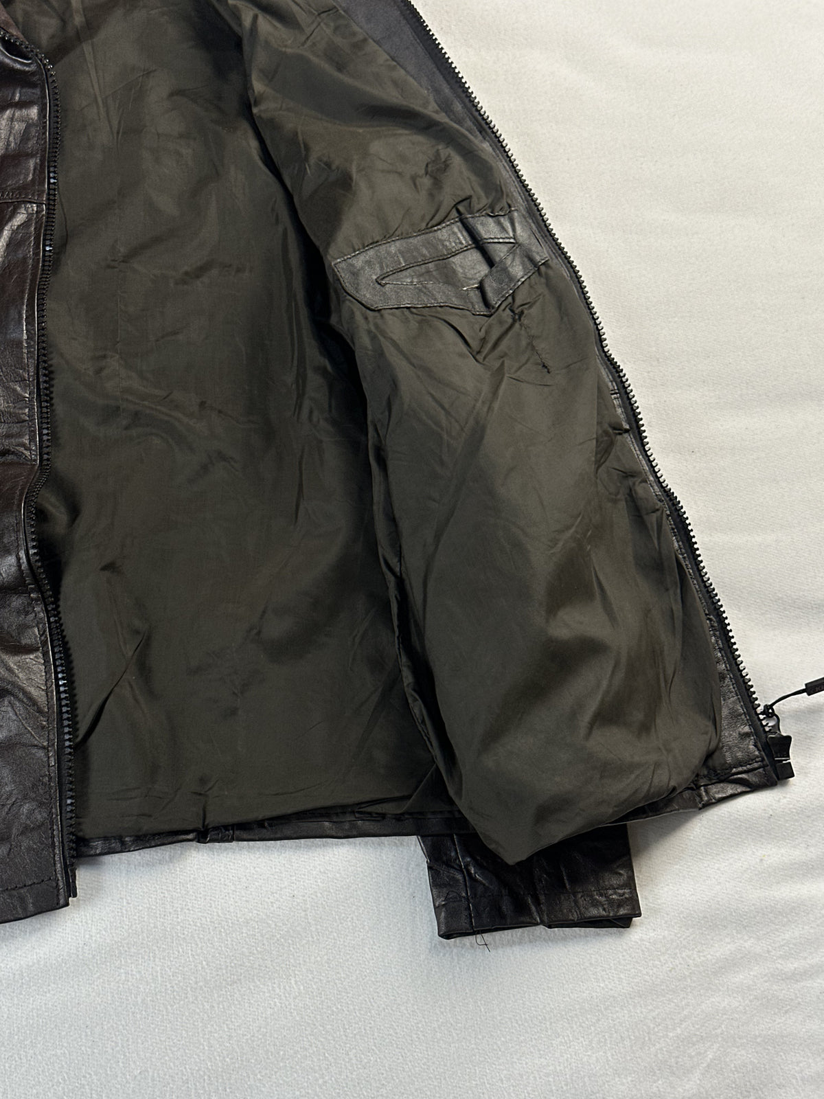 Brown real leather field jacket with a long 26 inch sleeve, size L