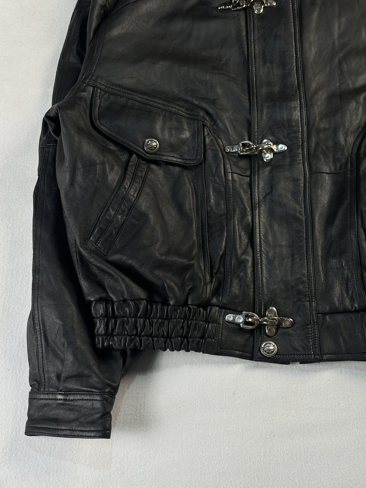 Black leather vintage jacket, size L - sleeve and cuff.