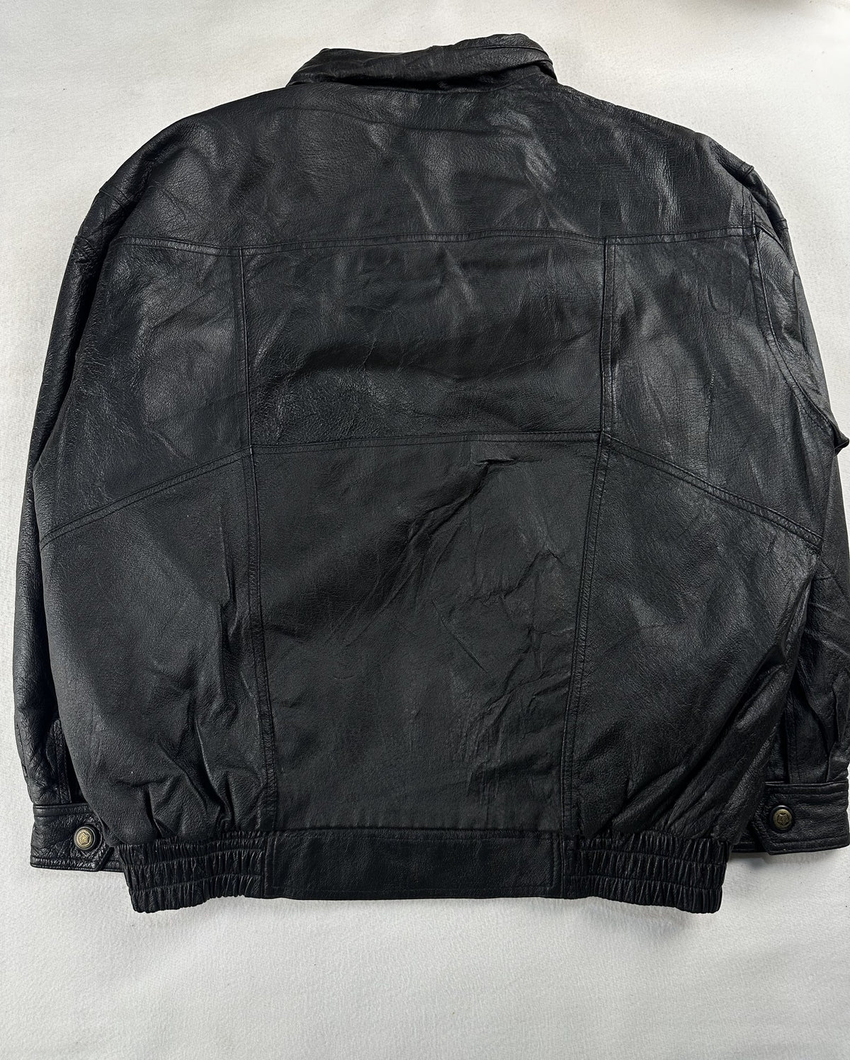 Black leather field jacket, size L - collar detail.