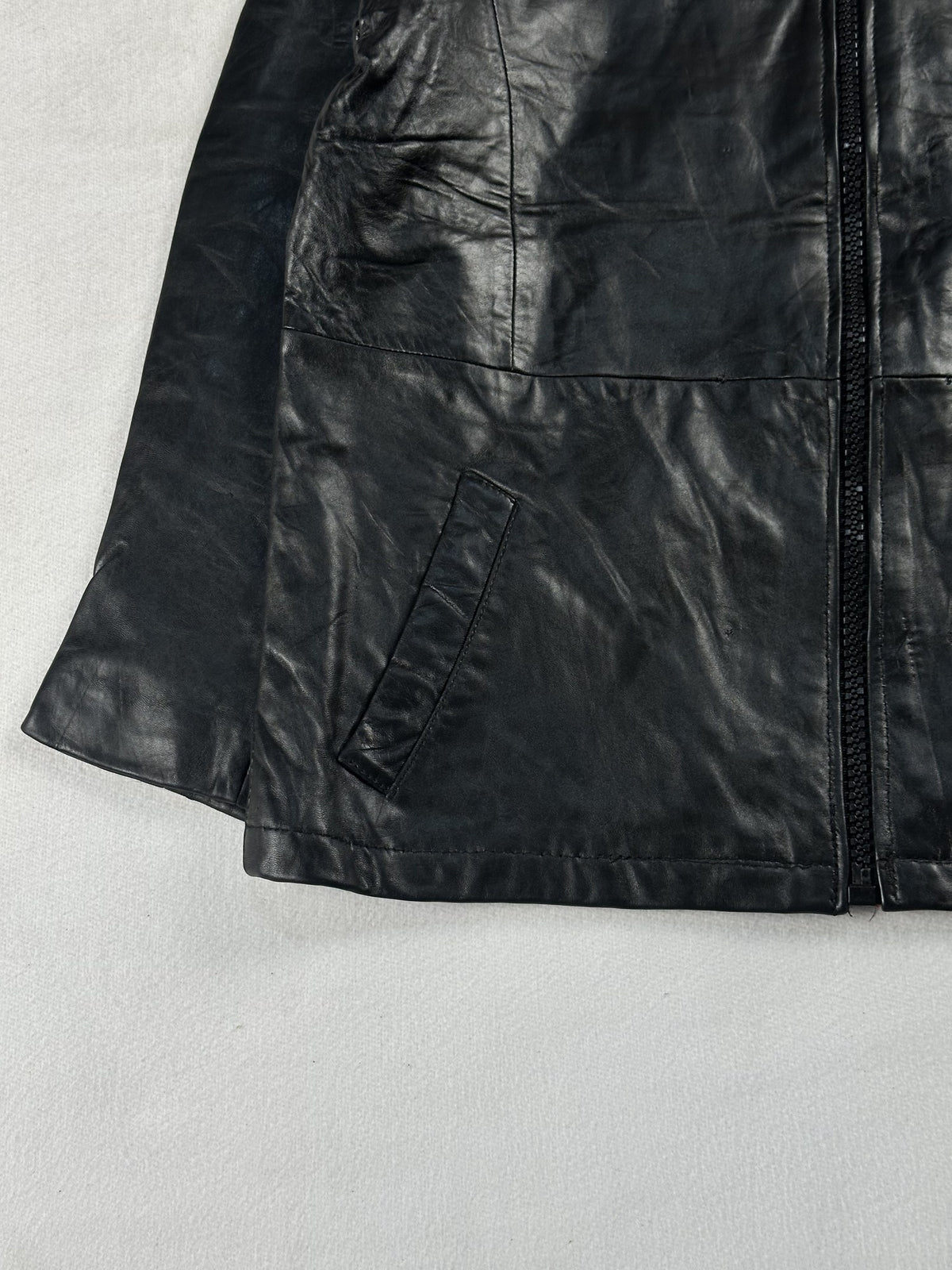 Black leather cafe racer jacket, size M - sleeve and cuff.