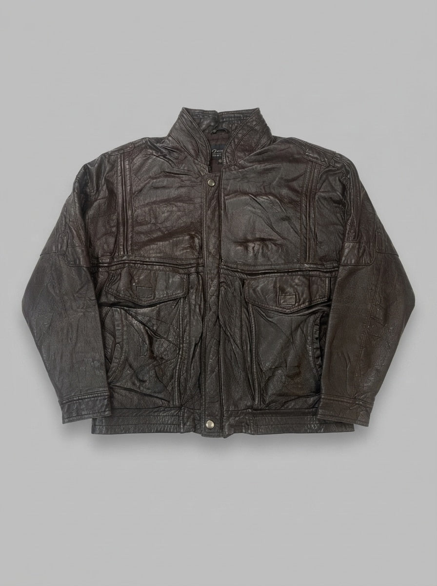 Brown leather flight jacket, size XXL, shown flat from the front. Flap pockets.
