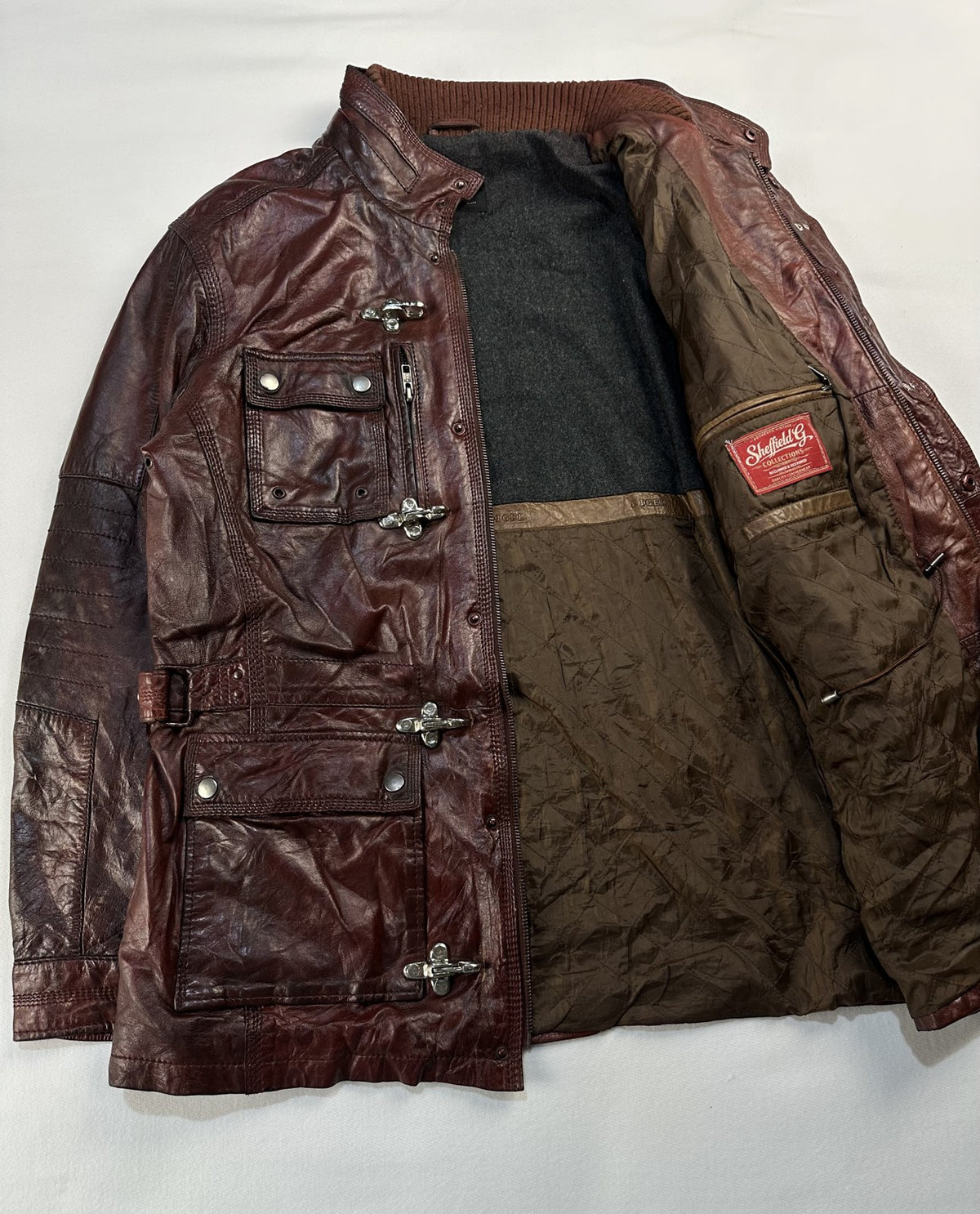 Field jacket opened out to show the lining inside