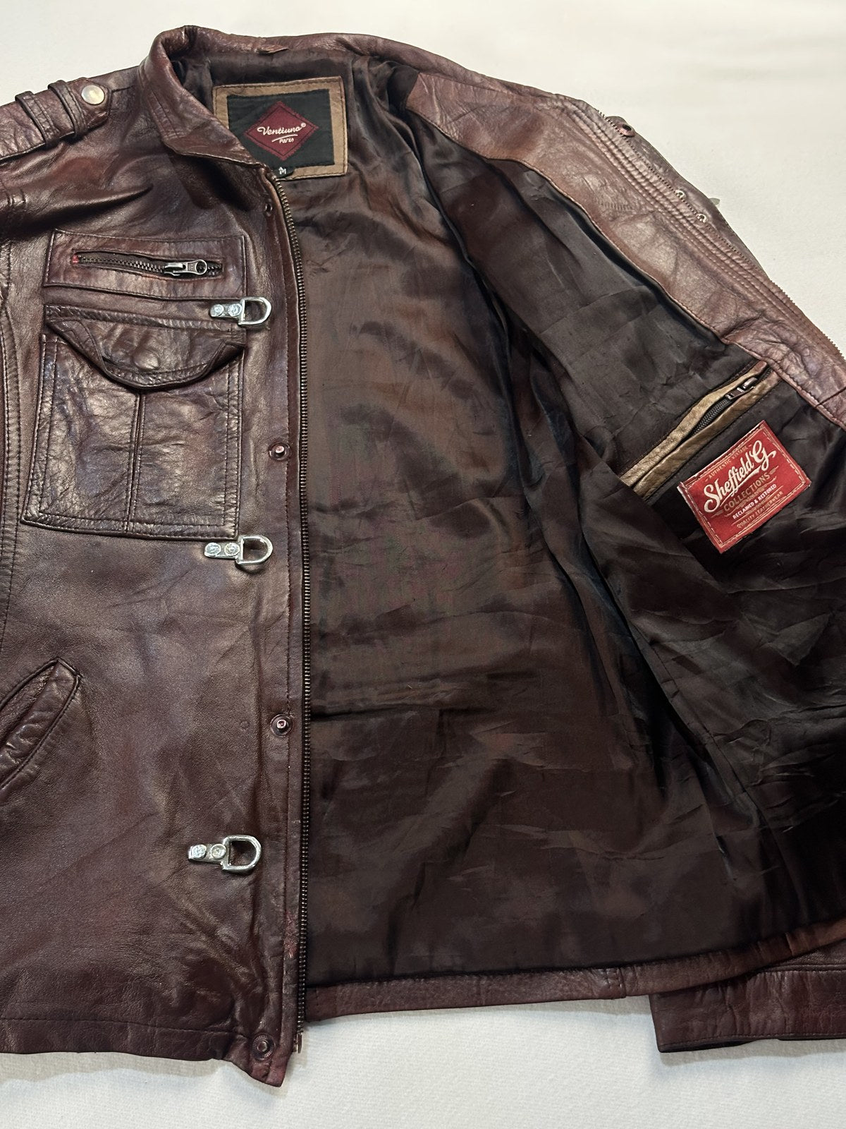 Field jacket opened out to show the lining inside