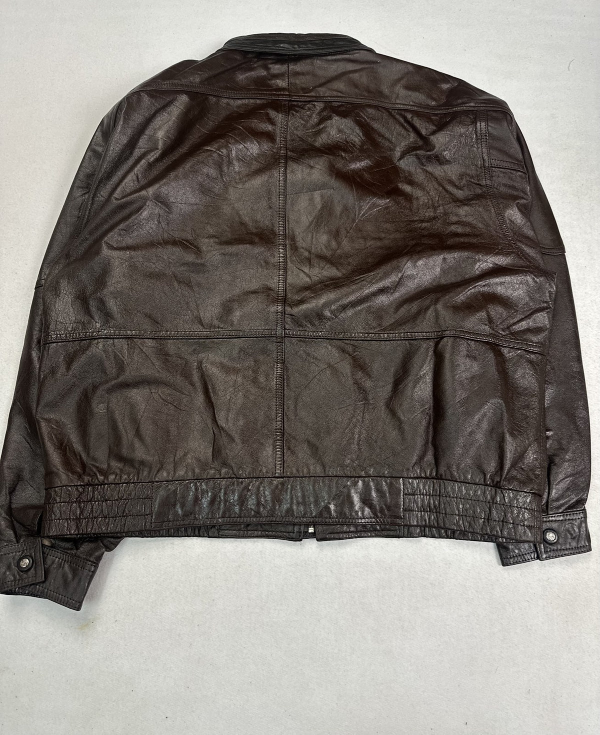 Back of the size XXL burgundy harrington shown flat